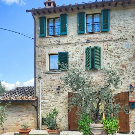 Holiday home 4 Bedroom Lovely In Cetona